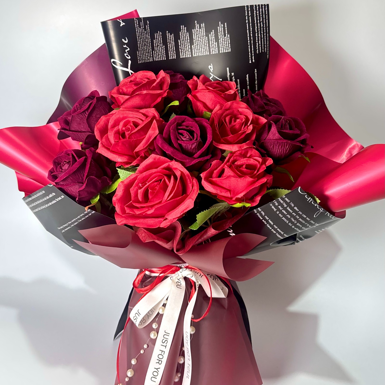 Edith: Roses, Maroon